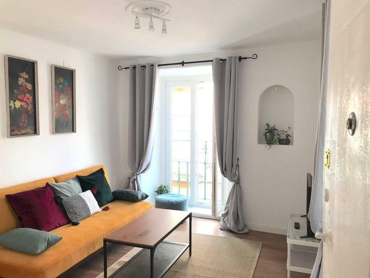 Gorgeous Bairro Alto Apartment Lisboa Екстериор снимка